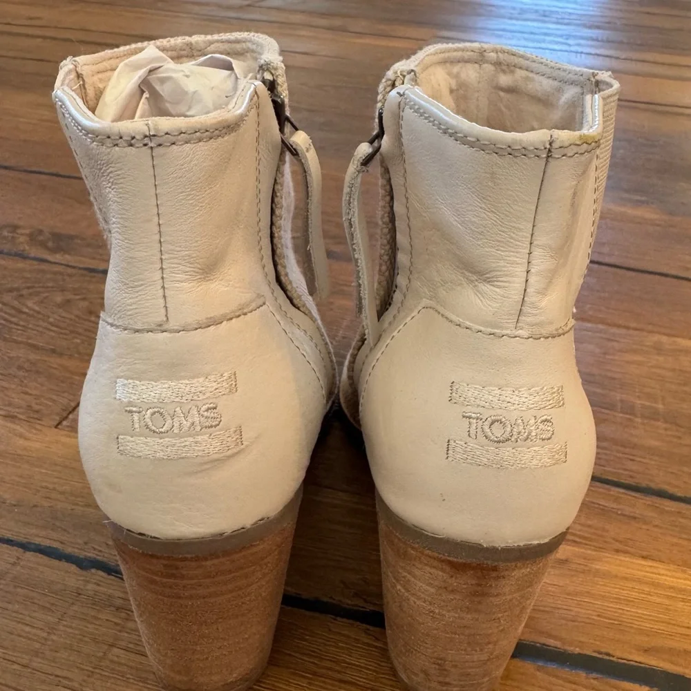 Toms Cream Open-Toe Ankle Boots